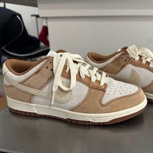 Nike Dunk Low Medium Curry